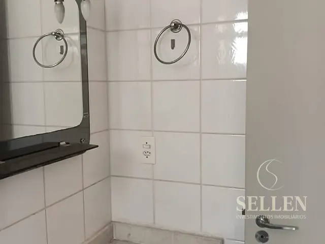 Apartamento com 73m² 2 quartos e 1 banheiro, à venda, no bairro Rebouças em Curitiba