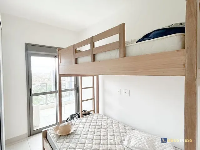 Apartamento 2 quartos e 2 banheiros, à venda ou para alugar, no bairro Centro em Bertioga
