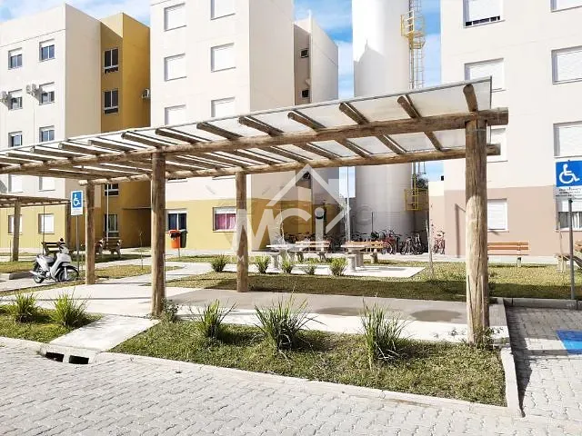 Apartamento 2 quartos e 1 banheiro, à venda, no bairro Fragata em Pelotas