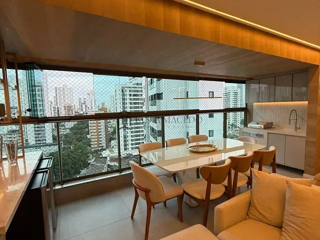 Apartamento 4 quartos e 2 banheiros, à venda, no bairro Torre em Recife