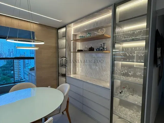 Apartamento 4 quartos e 2 banheiros, à venda, no bairro Torre em Recife