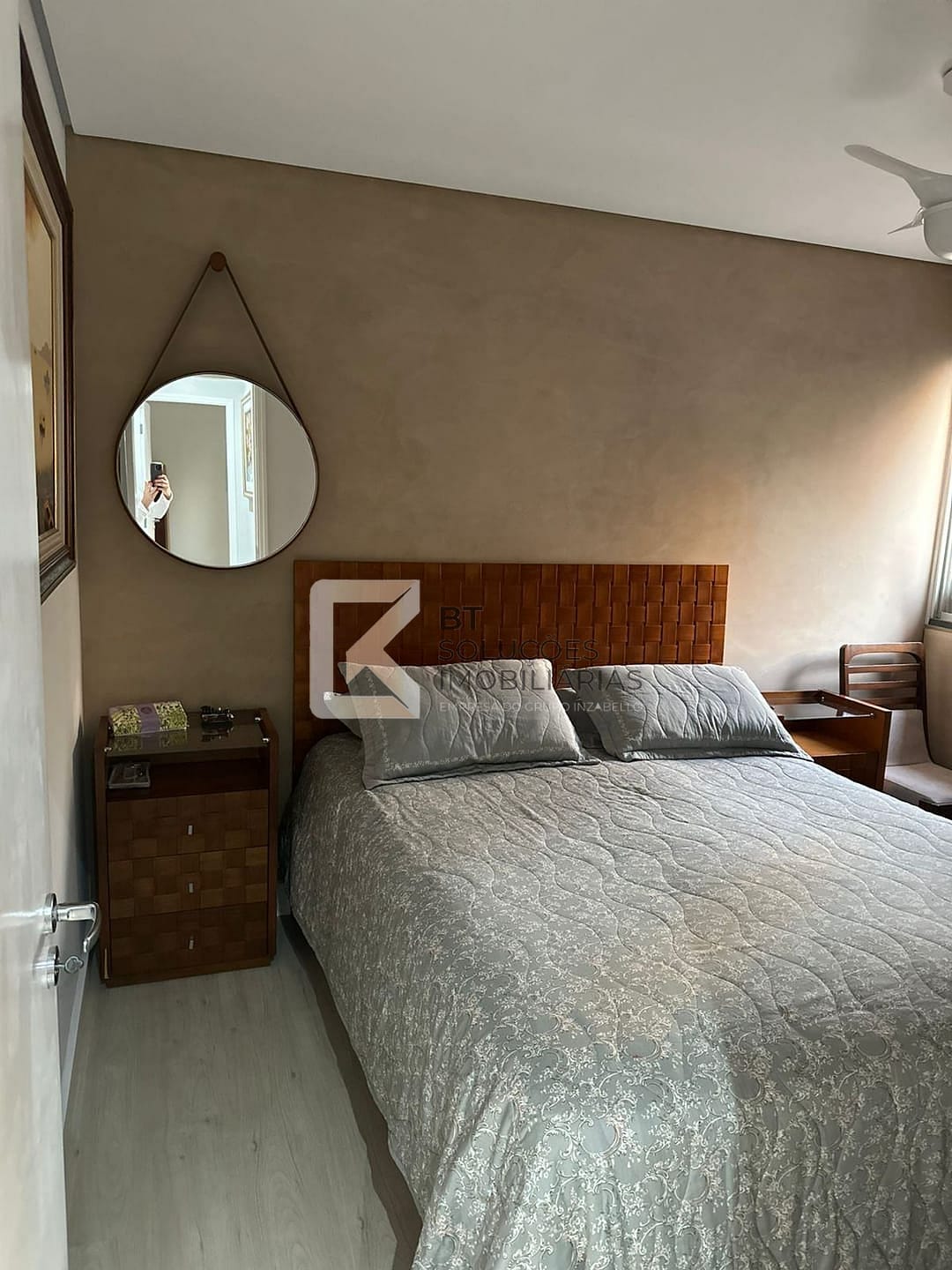 Apartamento para alugar com 3 quartos, 85m² - Foto 13