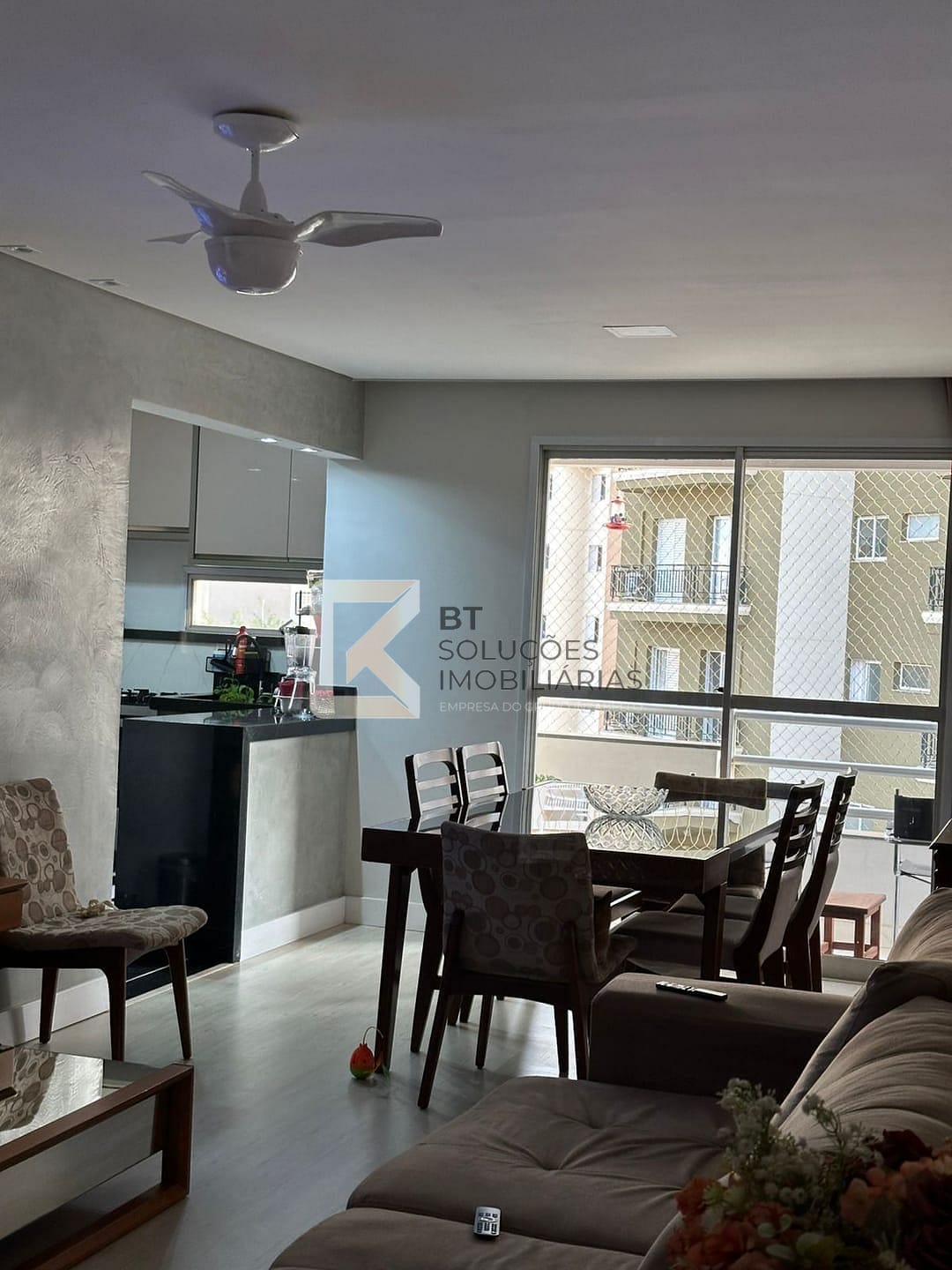 Apartamento para alugar com 3 quartos, 85m² - Foto 5