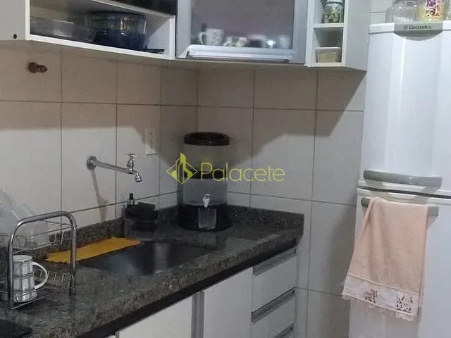 Apartamento 2 quartos e 1 banheiro, à venda, no bairro São Benedito em Pindamonhangaba