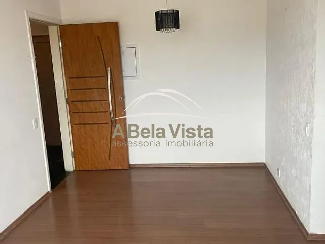 Apartamento 2 quartos e 1 banheiro, para alugar, no bairro km 18 em Osasco