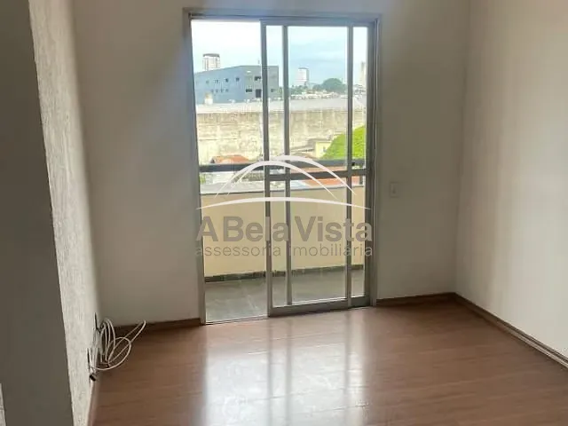 Apartamento 2 quartos e 1 banheiro, para alugar, no bairro km 18 em Osasco