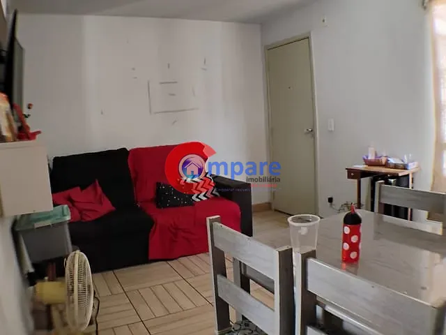 Apartamento com 42m² 2 quartos e 1 banheiro, à venda, no bairro Água Chata em Guarulhos