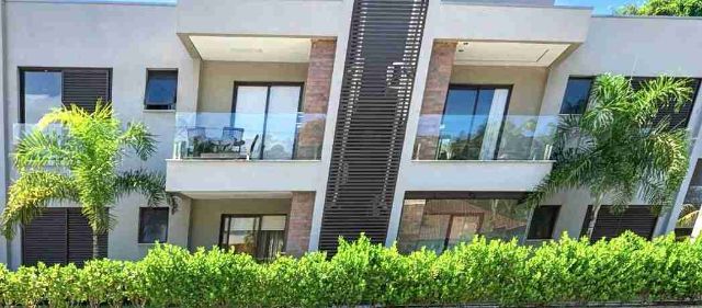 Apartamento 2 quartos e 2 banheiros, à venda, no bairro Riviera em Bertioga