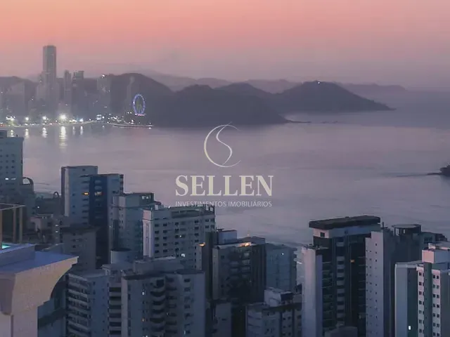 Apartamento com 319m² 3 quartos e 3 banheiros, à venda, no bairro Centro em Balneário Camboriú