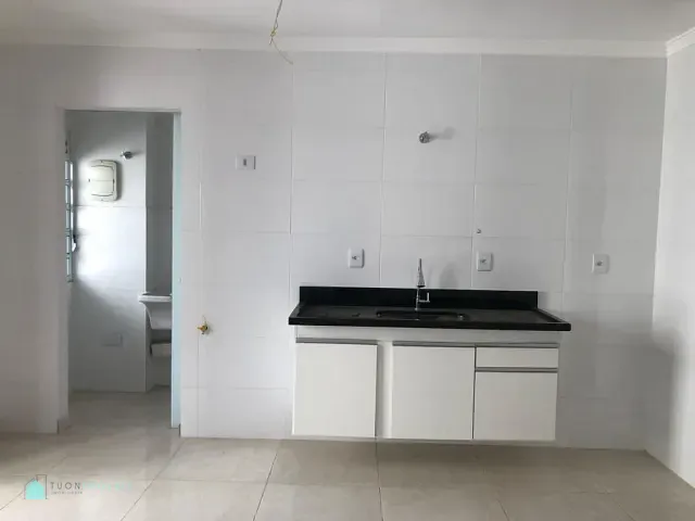 Apartamento com 28m² 2 quartos e 1 banheiro, para alugar, no bairro Vila Cruz das Almas em São Paulo