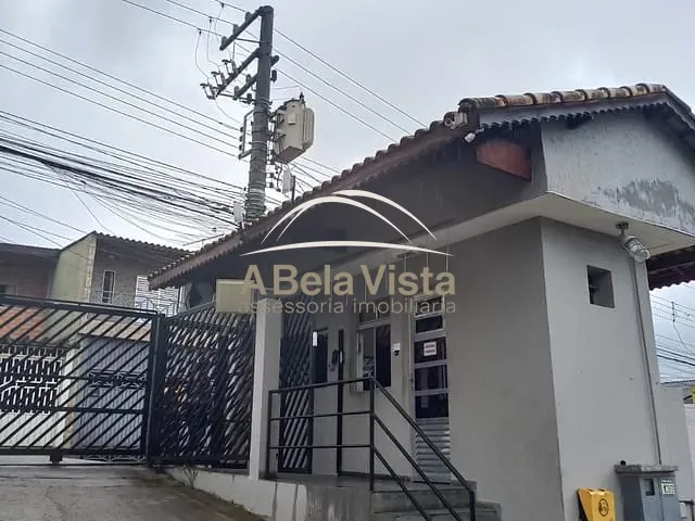 Apartamento 2 quartos e 1 banheiro, à venda, no bairro São Pedro em Osasco
