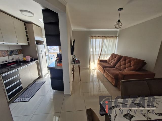 Apartamento 2 quartos e 1 banheiro, à venda, no bairro Afonso Pena em São José Dos Pinhais
