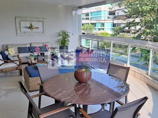 Apartamento com 188m² 4 quartos e 4 banheiros, à venda, no bairro Recreio dos Bandeirantes em Rio de Janeiro