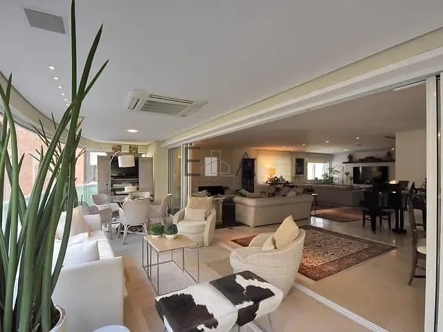 Apartamento com 278m² 3 quartos e 6 banheiros, à venda, no bairro Itaim Bibi em São Paulo