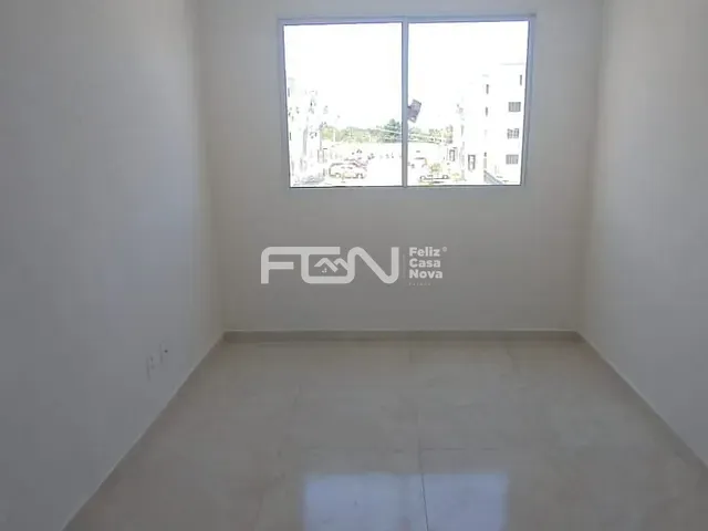 Apartamento 2 quartos e 1 banheiro, à venda, no bairro Malícia (Abrantes) em Camaçari