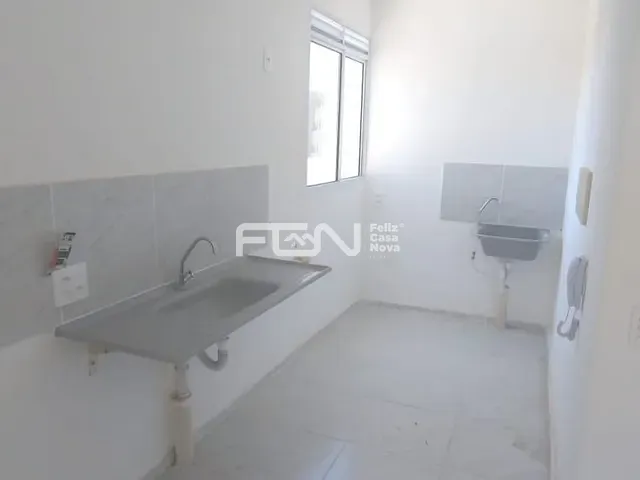 Apartamento 2 quartos e 1 banheiro, à venda, no bairro Malícia (Abrantes) em Camaçari