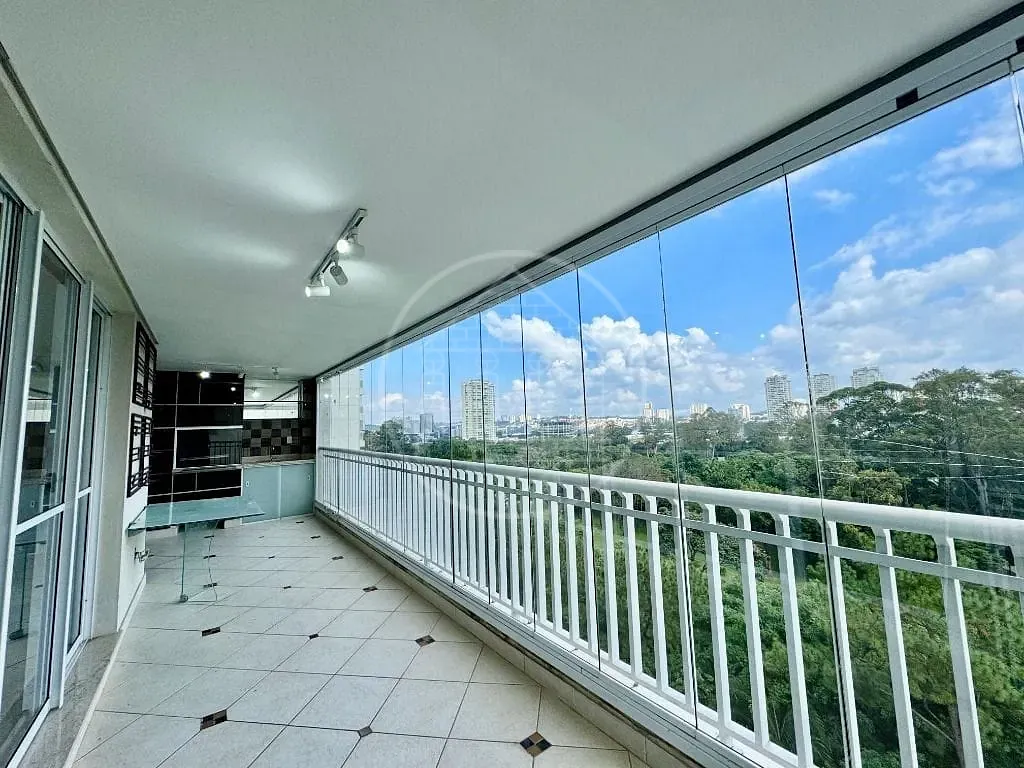 Apartamento, 4 quartos, 233 m² - Foto 1