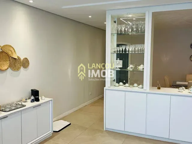 Apartamento 4 quartos e 3 banheiros, à venda, no bairro Bela Vista em Jundiaí