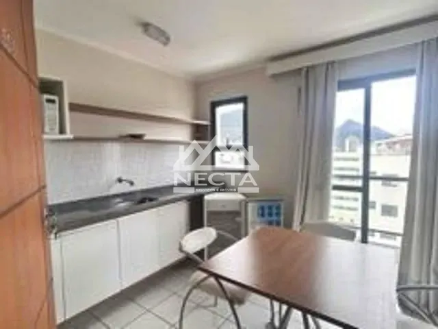 Flat com 42m² 1 quarto e 1 banheiro, à venda, no bairro Centro em Caraguatatuba