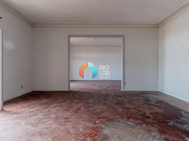 Apartamento com 270m² 3 quartos e 2 banheiros, à venda, no bairro Copacabana em Rio de Janeiro
