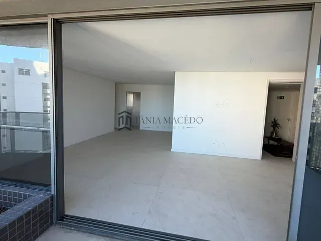 Apartamento 4 quartos e 3 banheiros, à venda, no bairro Boa Viagem em Recife