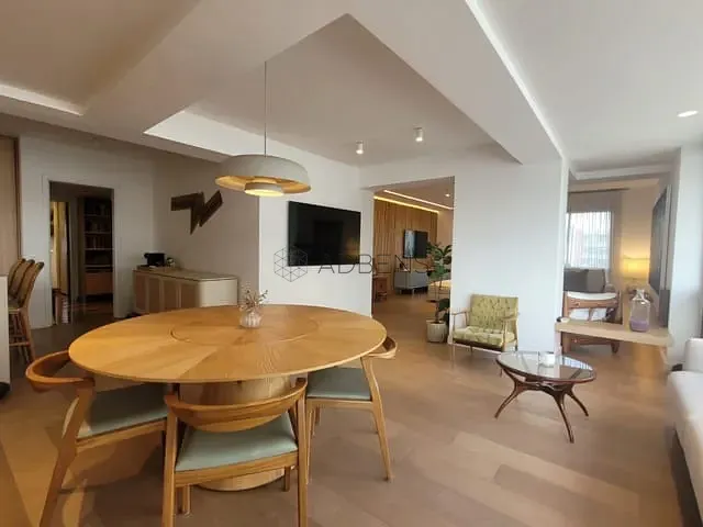 Apartamento com 315m² 3 quartos e 4 banheiros, à venda, no bairro Vila Uberabinha em São Paulo