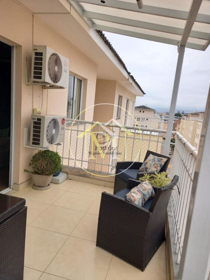 Apartamento à venda com 3 quartos, 98m² - Foto 18