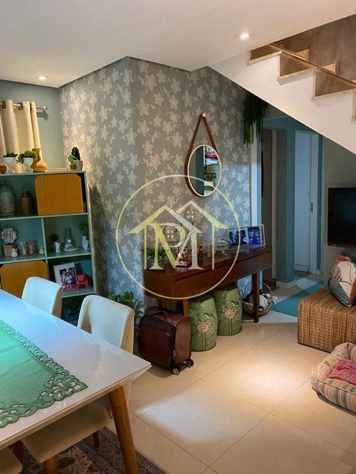 Apartamento à venda com 3 quartos, 98m² - Foto 2