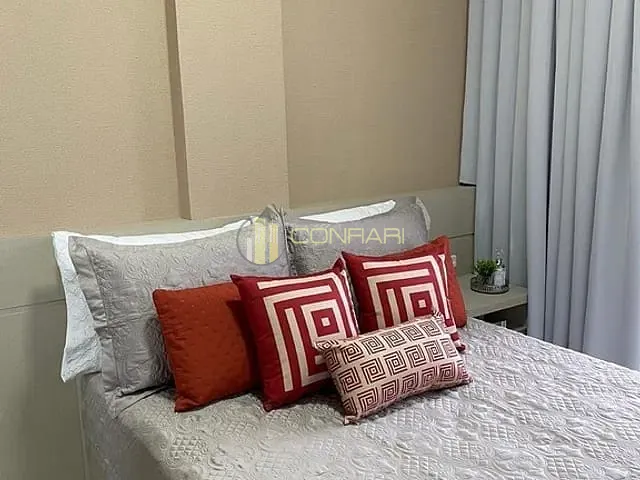 Apartamento com 170m² 4 quartos e 3 banheiros, à venda, no bairro Meia Praia em Itapema