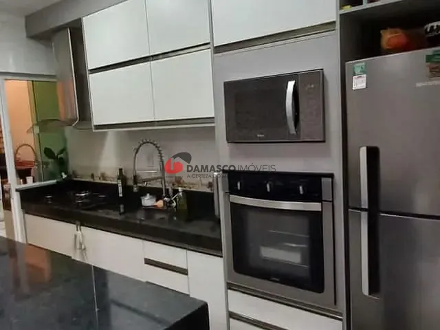 Apartamento 3 quartos e 2 banheiros, à venda, no bairro Utinga em Santo André