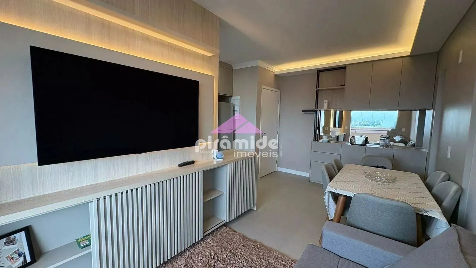 Apartamento, 2 quartos, 61 m² - Foto 2