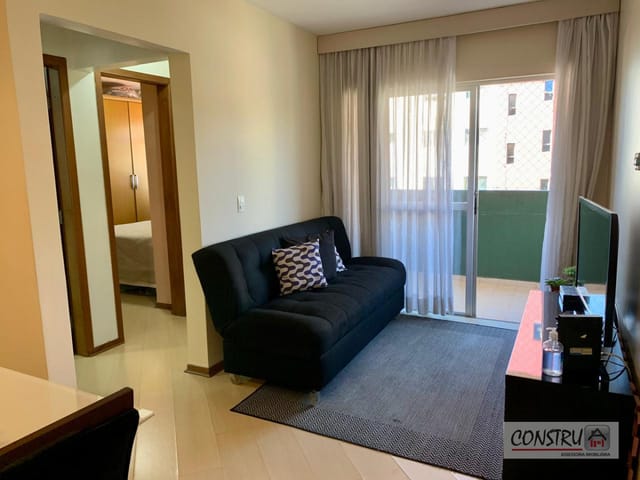 Apartamento 2 quartos e 1 banheiro, à venda, no bairro Vila Izabel  em Curitiba