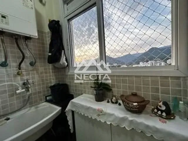 Apartamento com 72m² 2 quartos e 2 banheiros, à venda, no bairro Martim de Sá em Caraguatatuba
