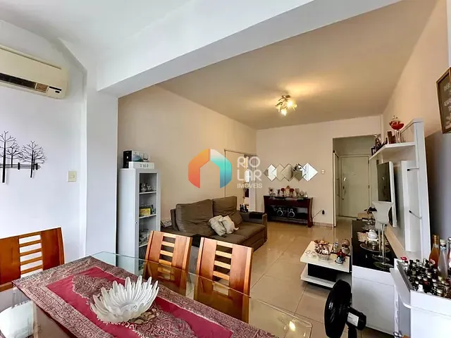 Apartamento com 80m² 2 quartos e 2 banheiros, à venda, no bairro Laranjeiras em Rio de Janeiro