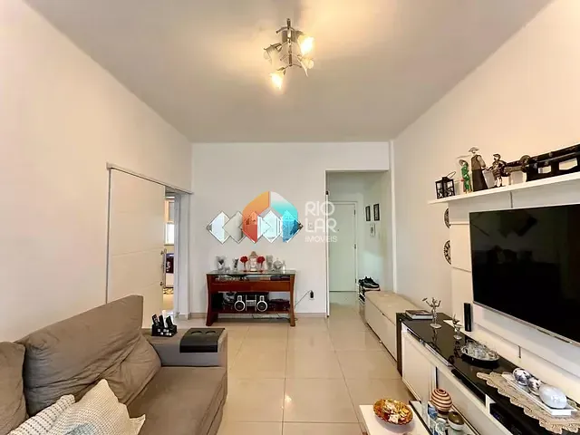 Apartamento com 80m² 2 quartos e 2 banheiros, à venda, no bairro Laranjeiras em Rio de Janeiro