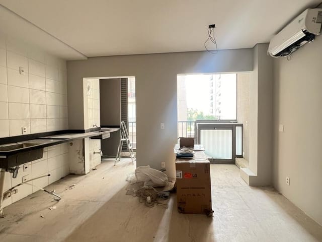 Apartamento com 52m² 2 quartos e 1 banheiro, à venda, no bairro Alphaville Empresarial em Barueri
