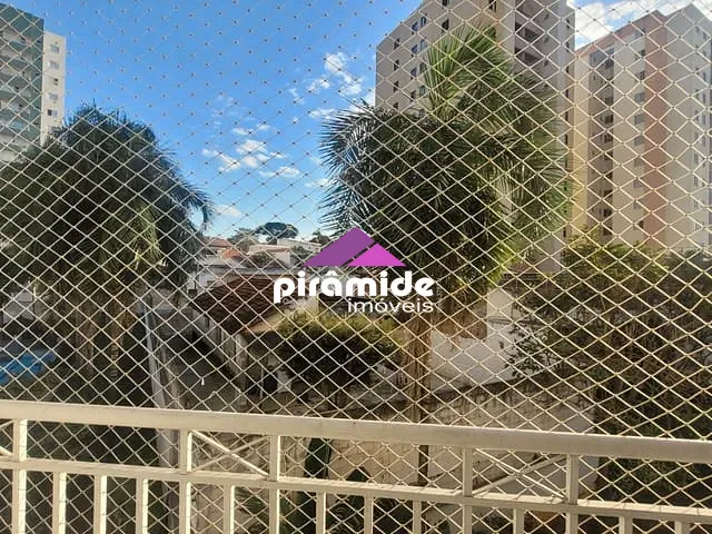 Apartamento com 59m² 2 quartos e 2 banheiros, para alugar, no bairro Monte Castelo em São José dos Campos