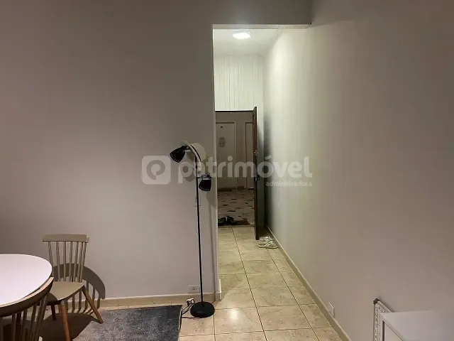Apartamento 2 quartos e 1 banheiro, à venda, no bairro Leblon em Rio de Janeiro