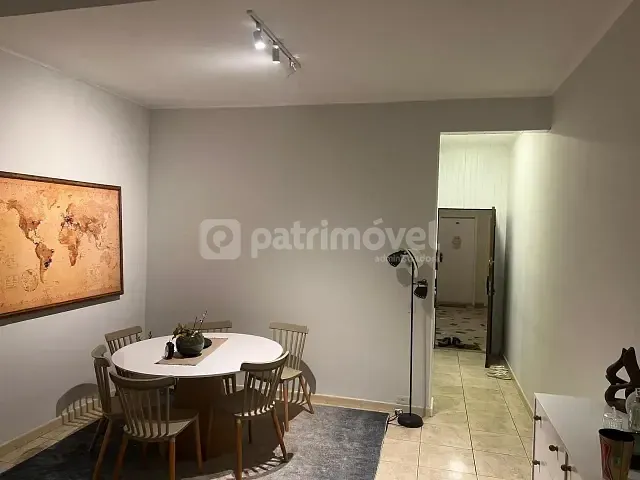 Apartamento 2 quartos e 1 banheiro, à venda, no bairro Leblon em Rio de Janeiro