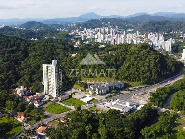 Apartamento com 129m² 3 quartos e 3 banheiros, à venda, no bairro Vila Formosa em Blumenau