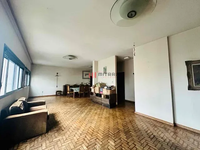 Apartamento 4 quartos e 5 banheiros, à venda, no bairro Centro em Londrina
