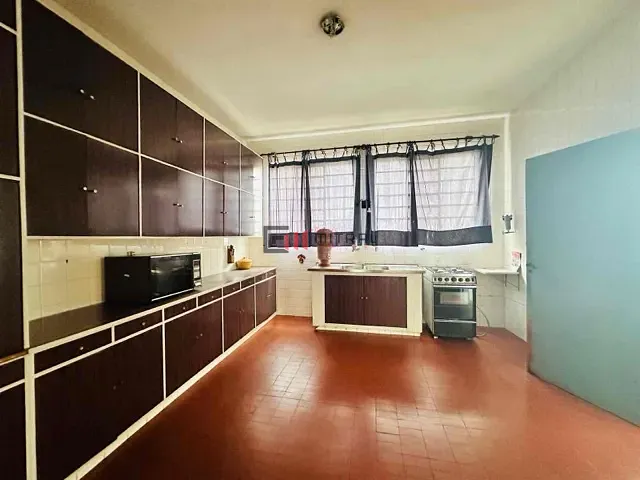 Apartamento 4 quartos e 5 banheiros, à venda, no bairro Centro em Londrina
