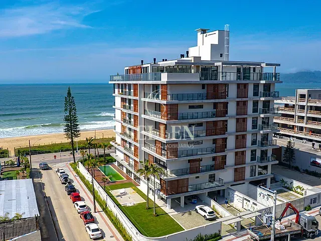 Apartamento com 567m² 4 quartos e 8 banheiros, à venda, no bairro Praia Brava em Itajaí