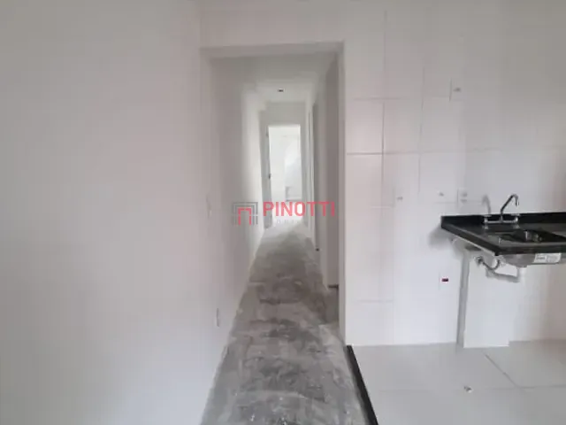 Apartamento 2 quartos e 1 banheiro, à venda, no bairro Campestre em Santo André