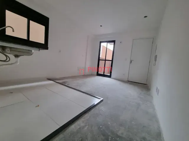 Apartamento 2 quartos e 1 banheiro, à venda, no bairro Campestre em Santo André