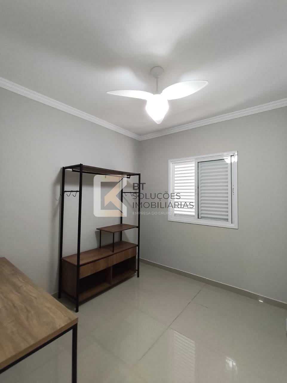 Apartamento para alugar com 3 quartos, 87m² - Foto 12