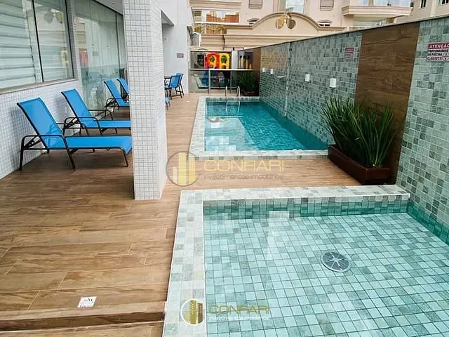 Apartamento com 209m² 3 quartos e 4 banheiros, à venda, no bairro Meia Praia em Itapema