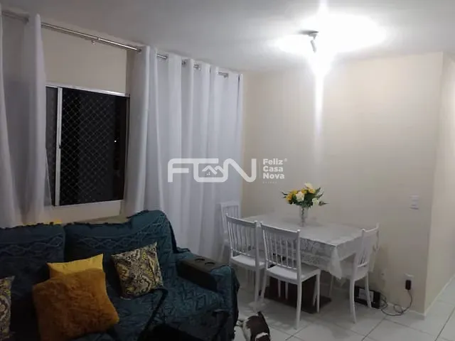 Apartamento 3 quartos e 2 banheiros, à venda, no bairro Recreio Ipitanga em Lauro de Freitas