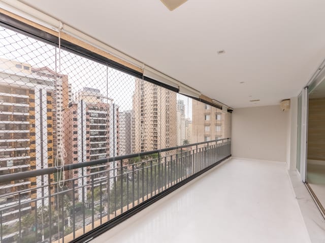 Apartamento com 246m² 3 quartos e 4 banheiros, à venda, no bairro Brooklin em São Paulo