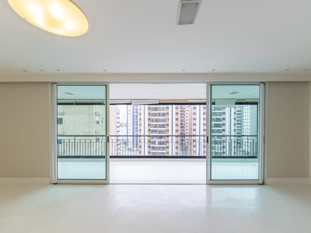 Apartamento com 246m² 3 quartos e 4 banheiros, à venda, no bairro Brooklin em São Paulo